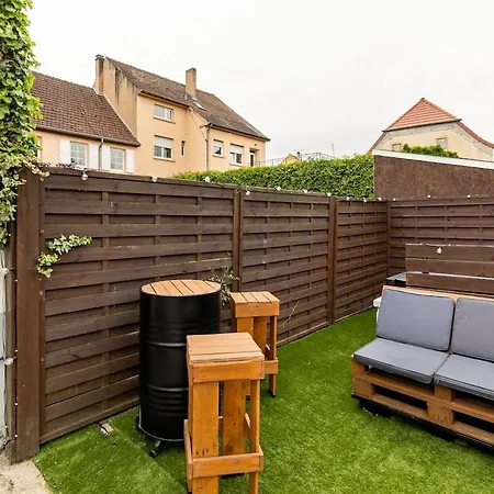 Cosy 55 M2 Dans Dependance Avec Jardin Sarreguemines